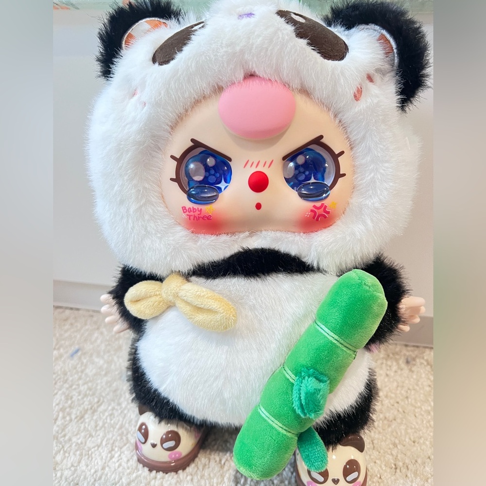 Baby Three 400% V2 Plush Series - Panda with special blue glass eyes
